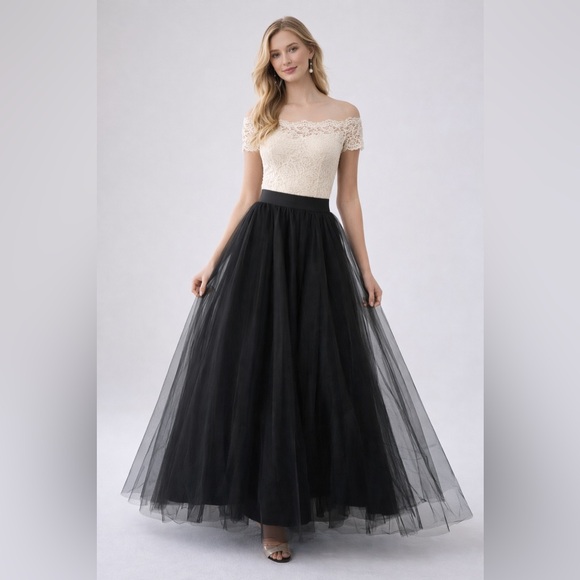 Jessica McClintock Dresses & Skirts - Vintage Gunne Sax Jessica McClintock Black Tulle Maxi Skirt Elastic Waist Size 3